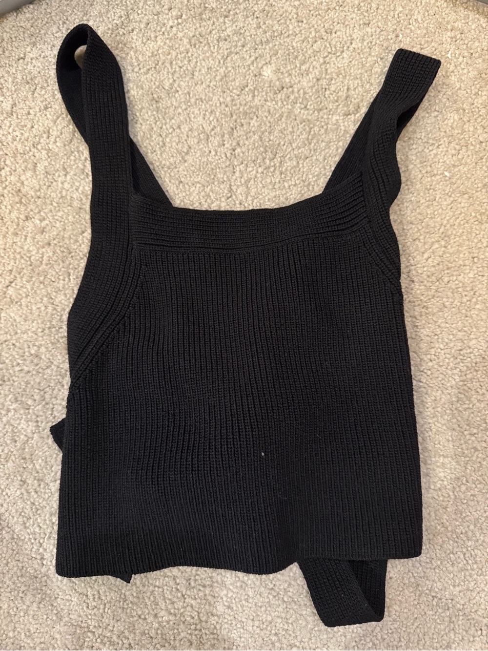 Aritzia cayenne tank, black xs